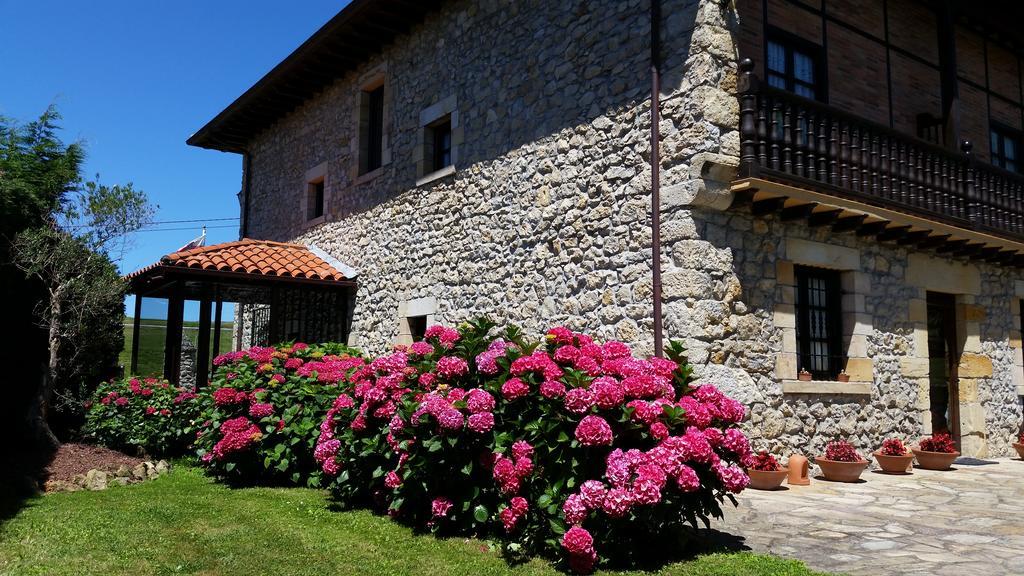 Posada San Tirso Toñanes Exterior foto